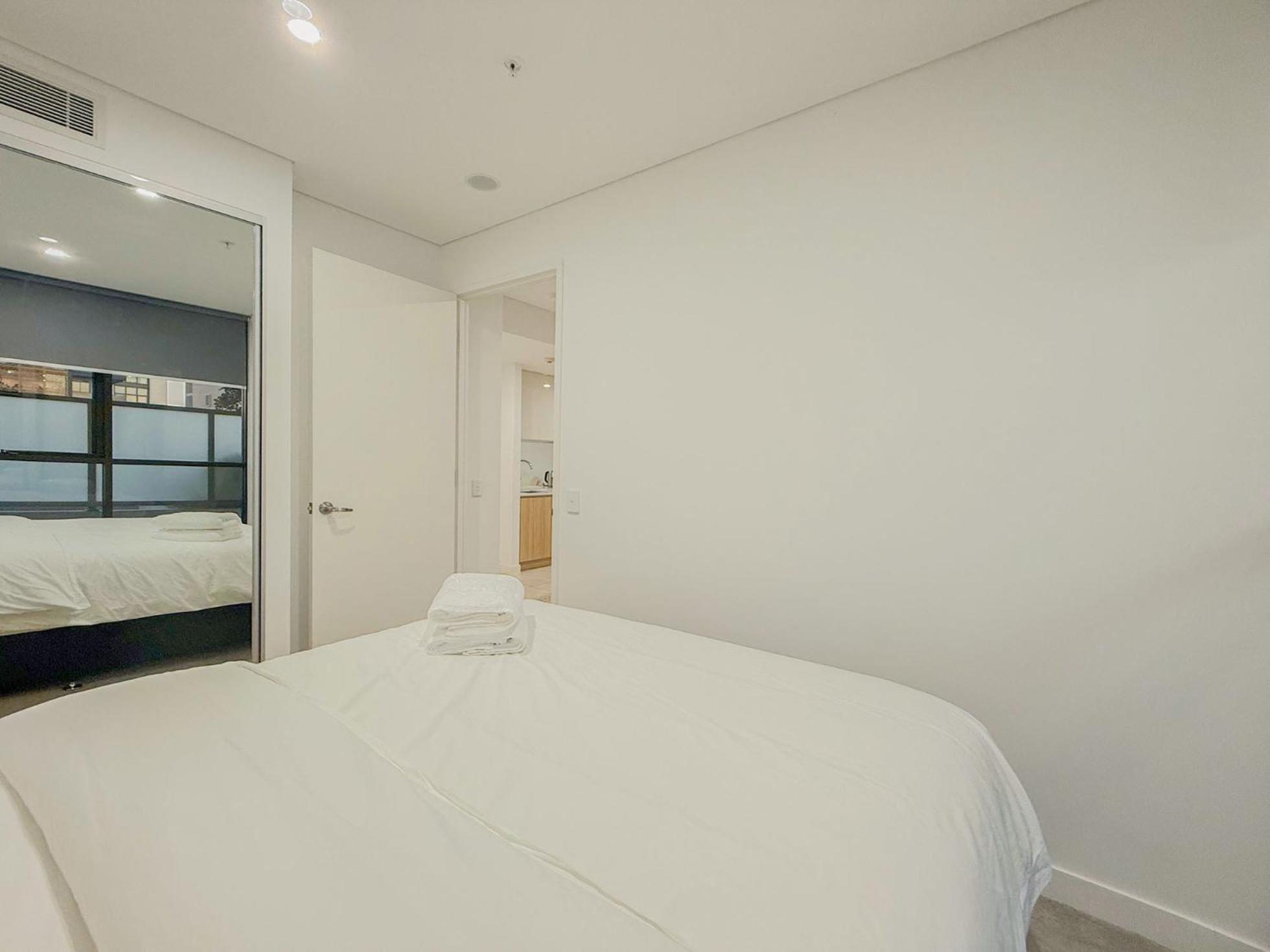 Burwood Studios At St Luke Square Sidney Exterior foto